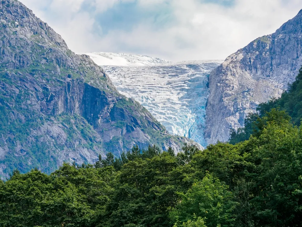 Bondhusbreen above Bondhusdalen in Hardanger